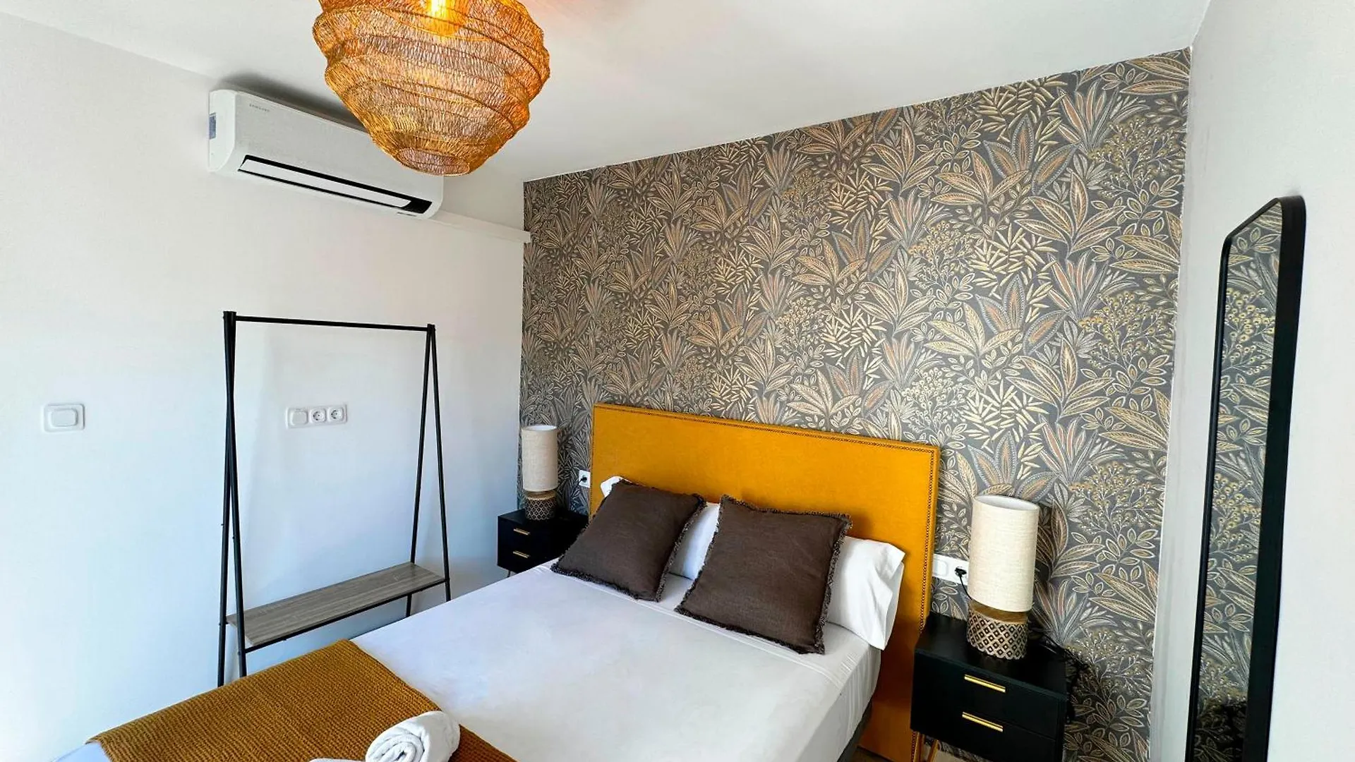 Apartment Apartamentos Plaza San Agustin 3000 Granada Spain