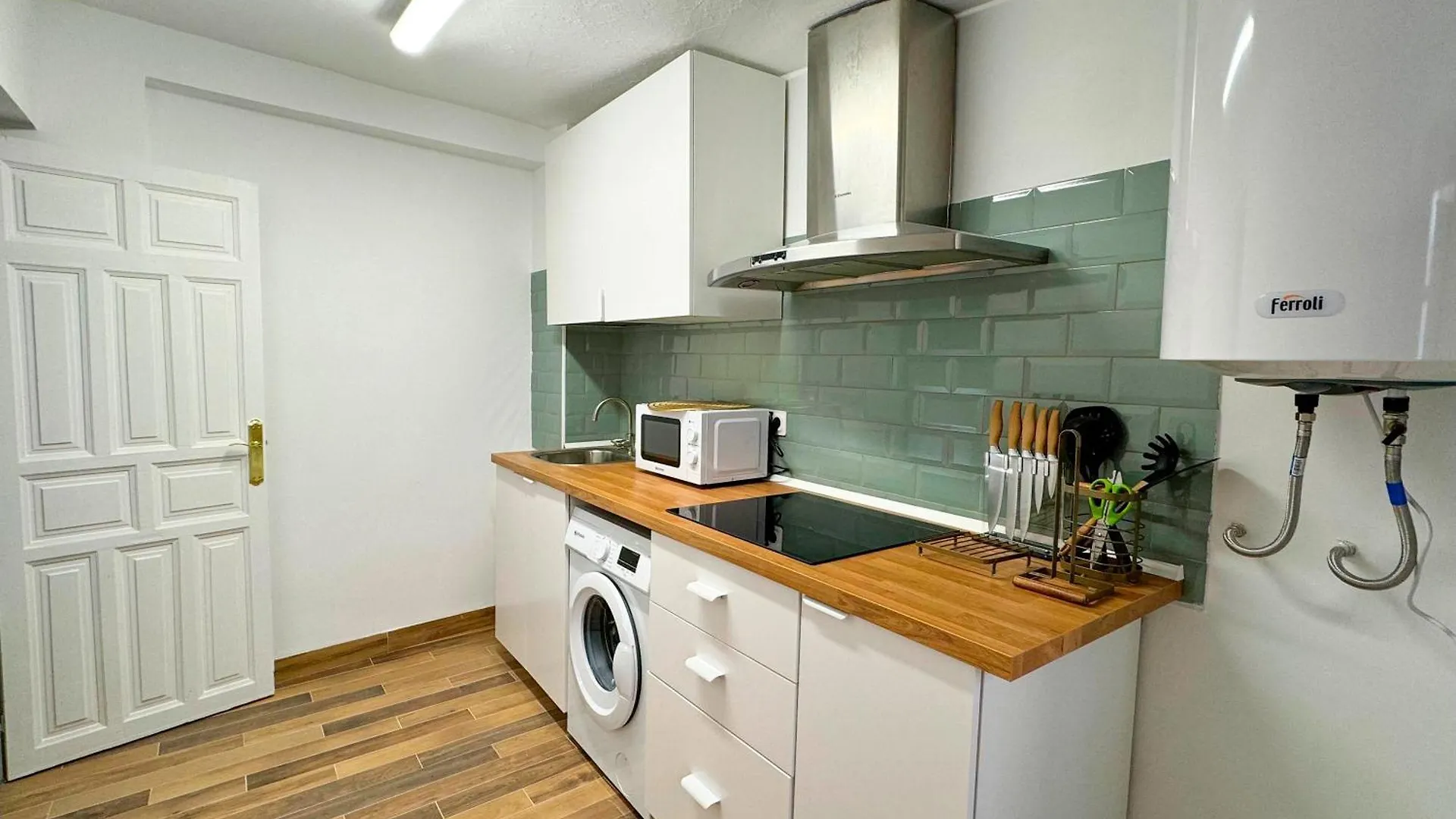 Apartamentos Plaza San Agustin 3000 Granada 0*,