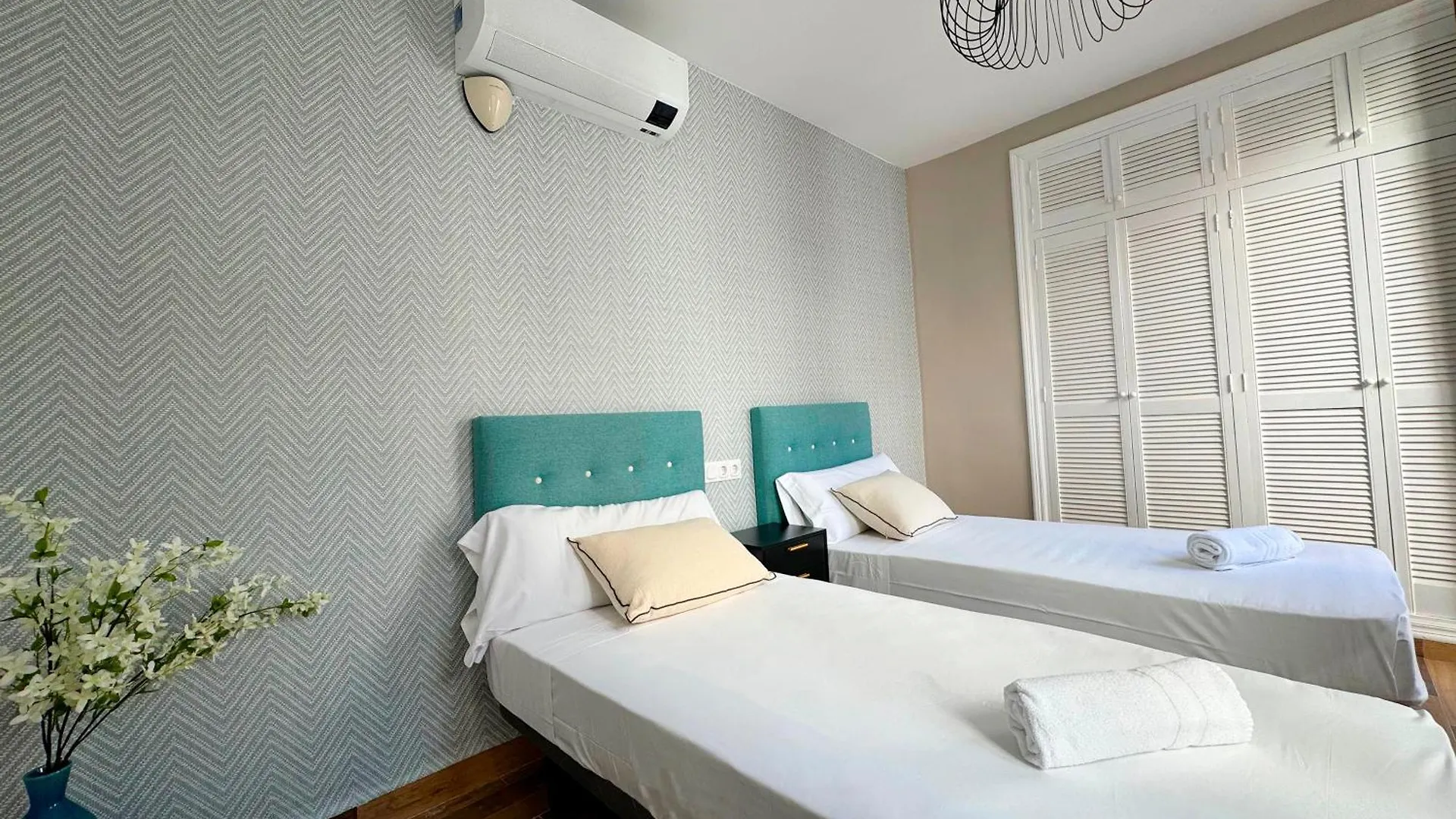 Apartamentos Plaza San Agustin 3000 Granada 0*,  Spanien