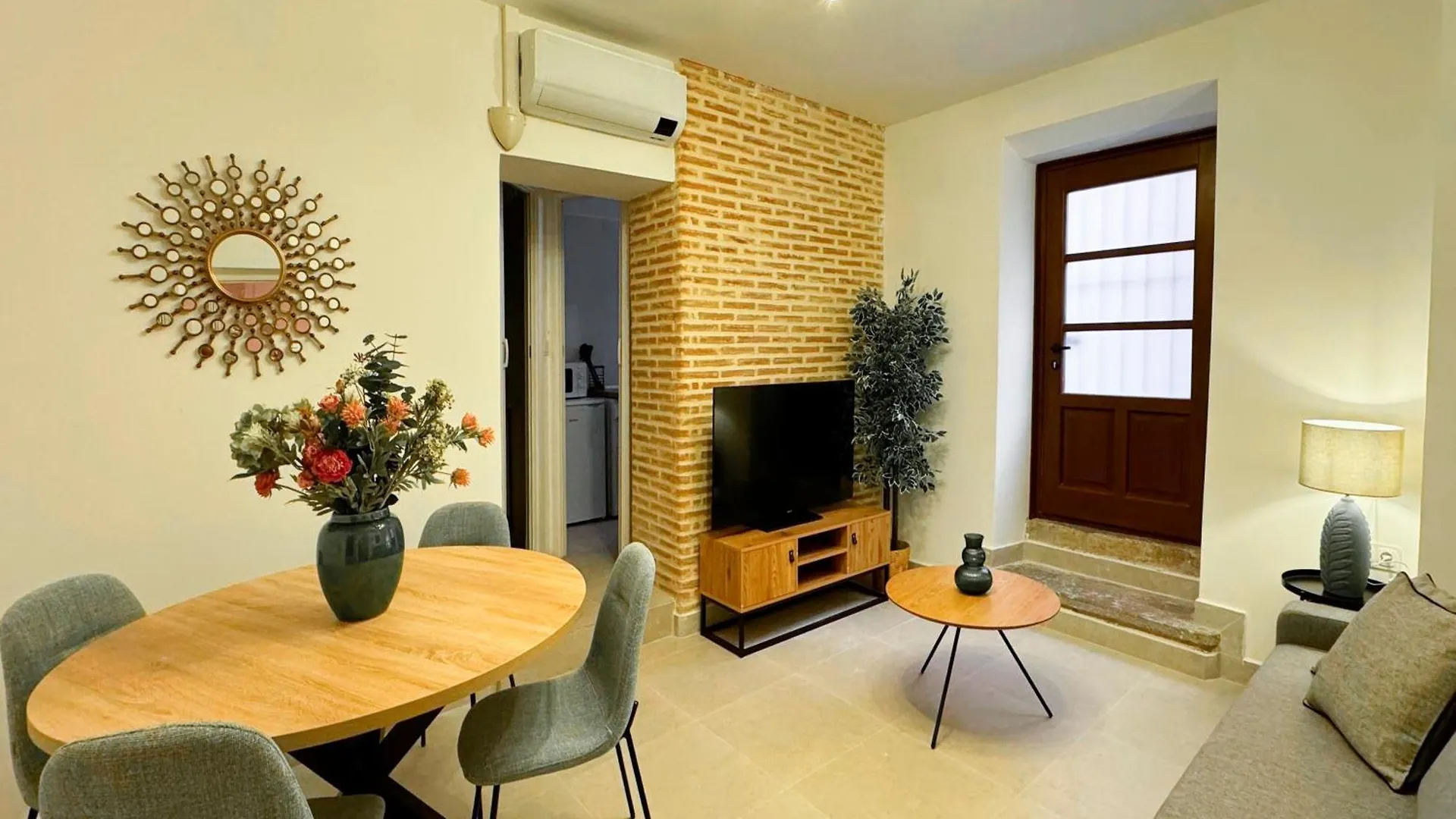 Apartment Apartamentos Plaza San Agustin 3000 Granada