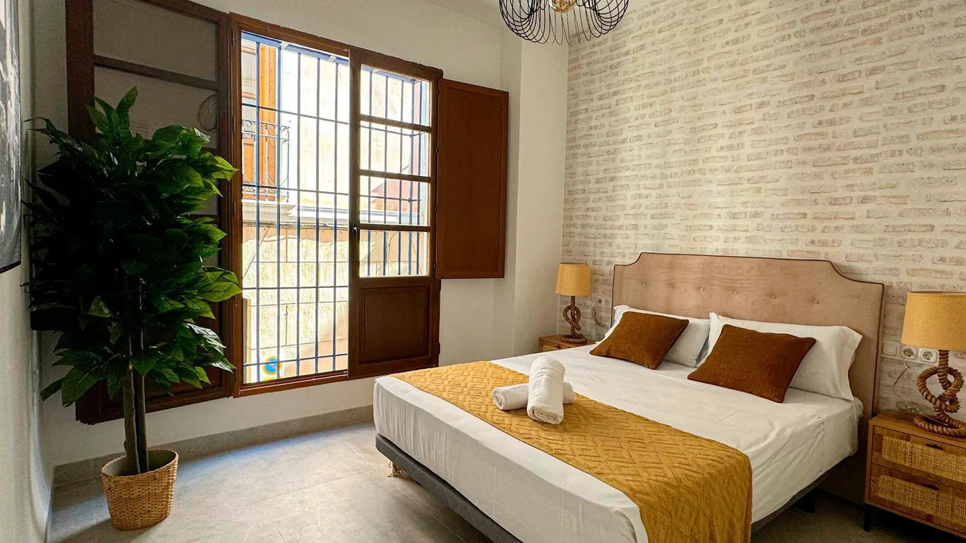 Apartamentos Plaza San Agustin 3000 Granada